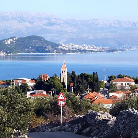 14541a Slatine