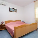 14541a Slatine