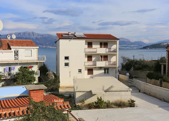 14541a Slatine